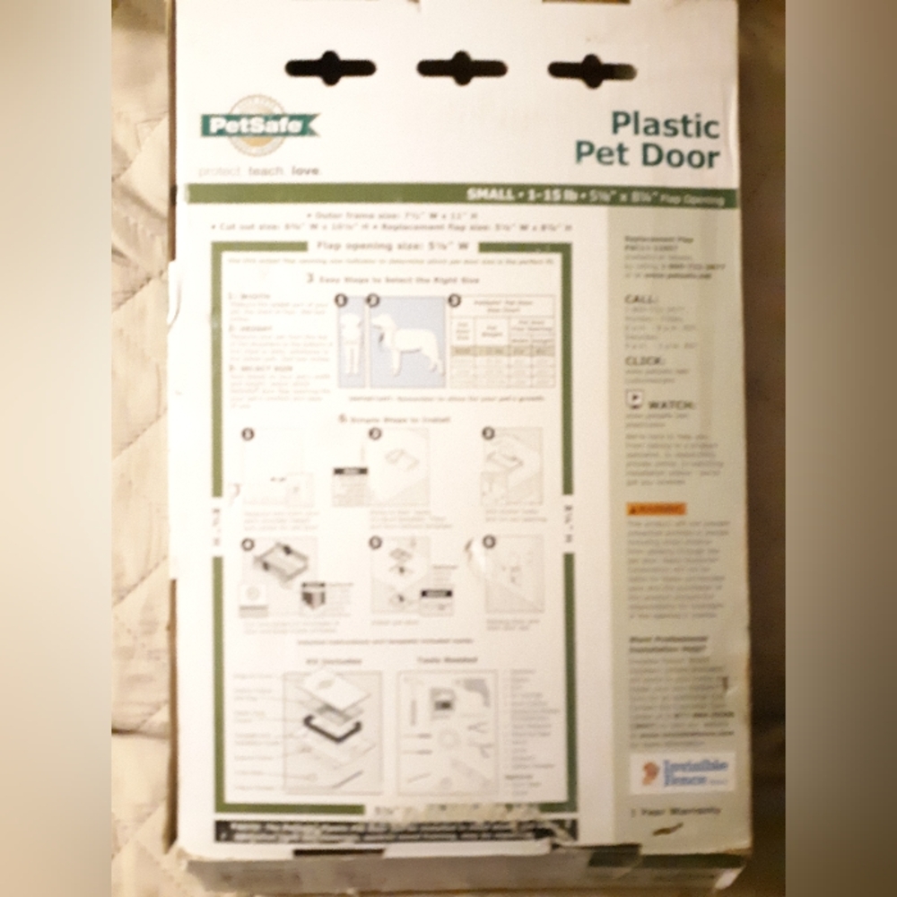 PetSafe Plastic Pet Door Small Dog Cat 1-15 LB New Open Box - Picture 4 of 5
